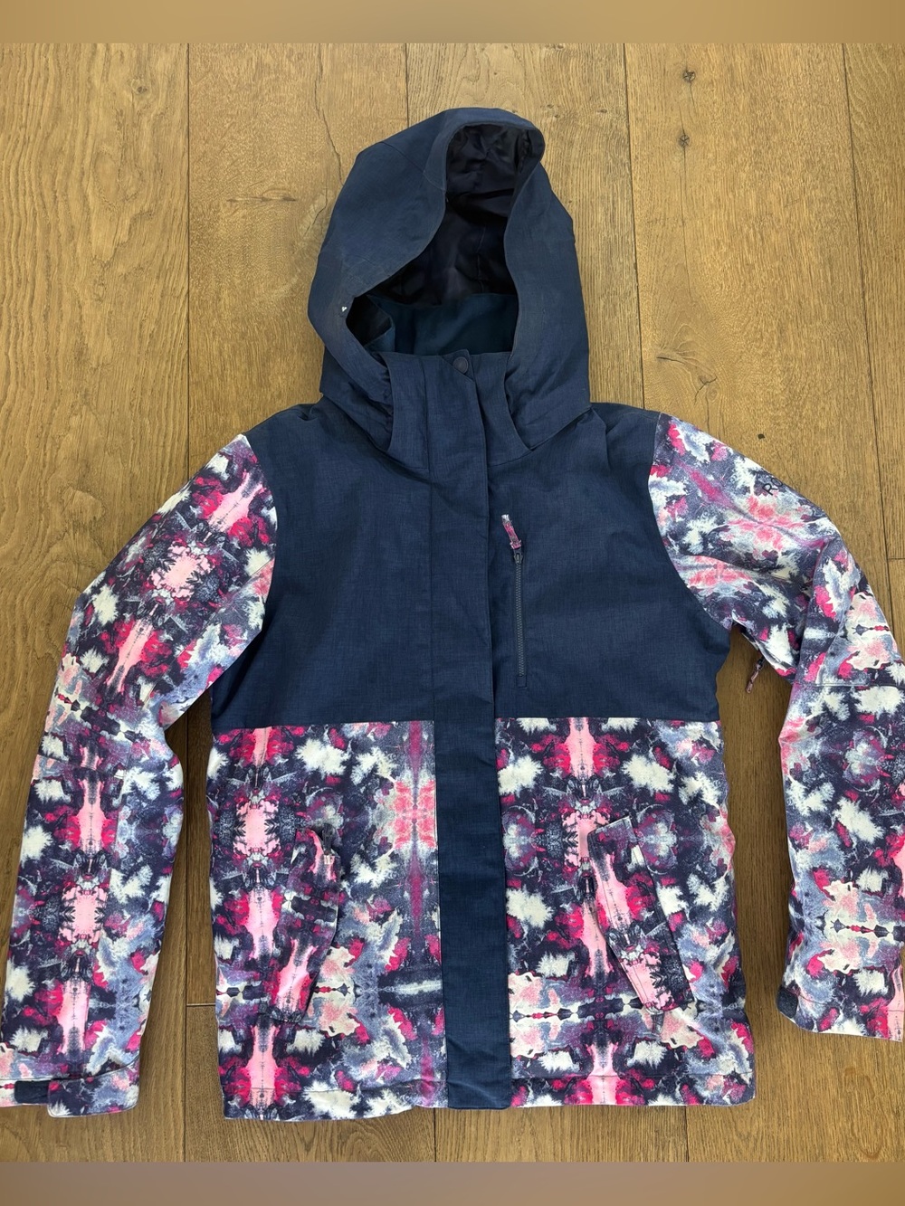 Roxy Women's Insulated Navy Hooded Ski Jacket - Size Large